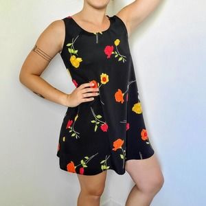 La Belle Medium Floral Shift Dress Vintage